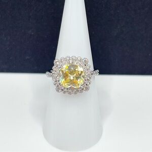 Bomb Party BP Ring Whispering Halo Size 7